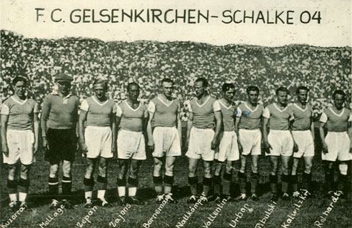Командное фото чемпиона Германии 1934 года Шальке