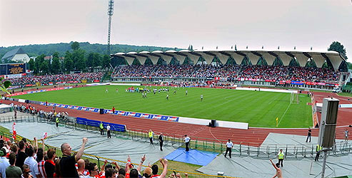 - . Steigerwaldstadion